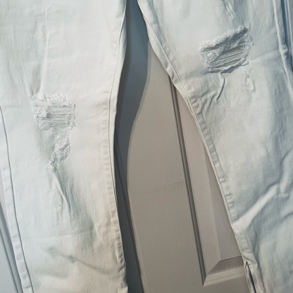 Men’s white Skinny Fashion Nova jeans - Picture 3 of 6